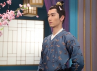 韩后独具慧眼，签下爆红“太子”盛一伦  圈粉力迅速驱动消费力