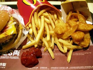 在愤怒的食客面前 麦当劳的公关能奏效吗？